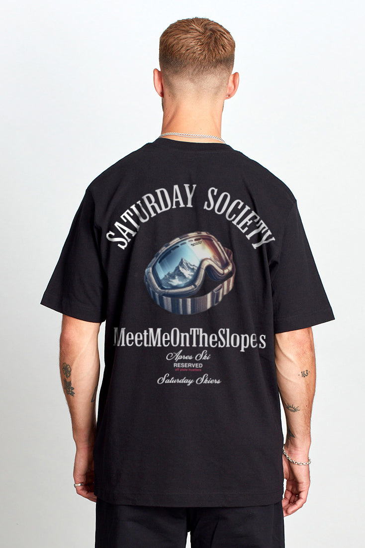 Saturday Society Meet Me On The Slopes T-shirt in Black