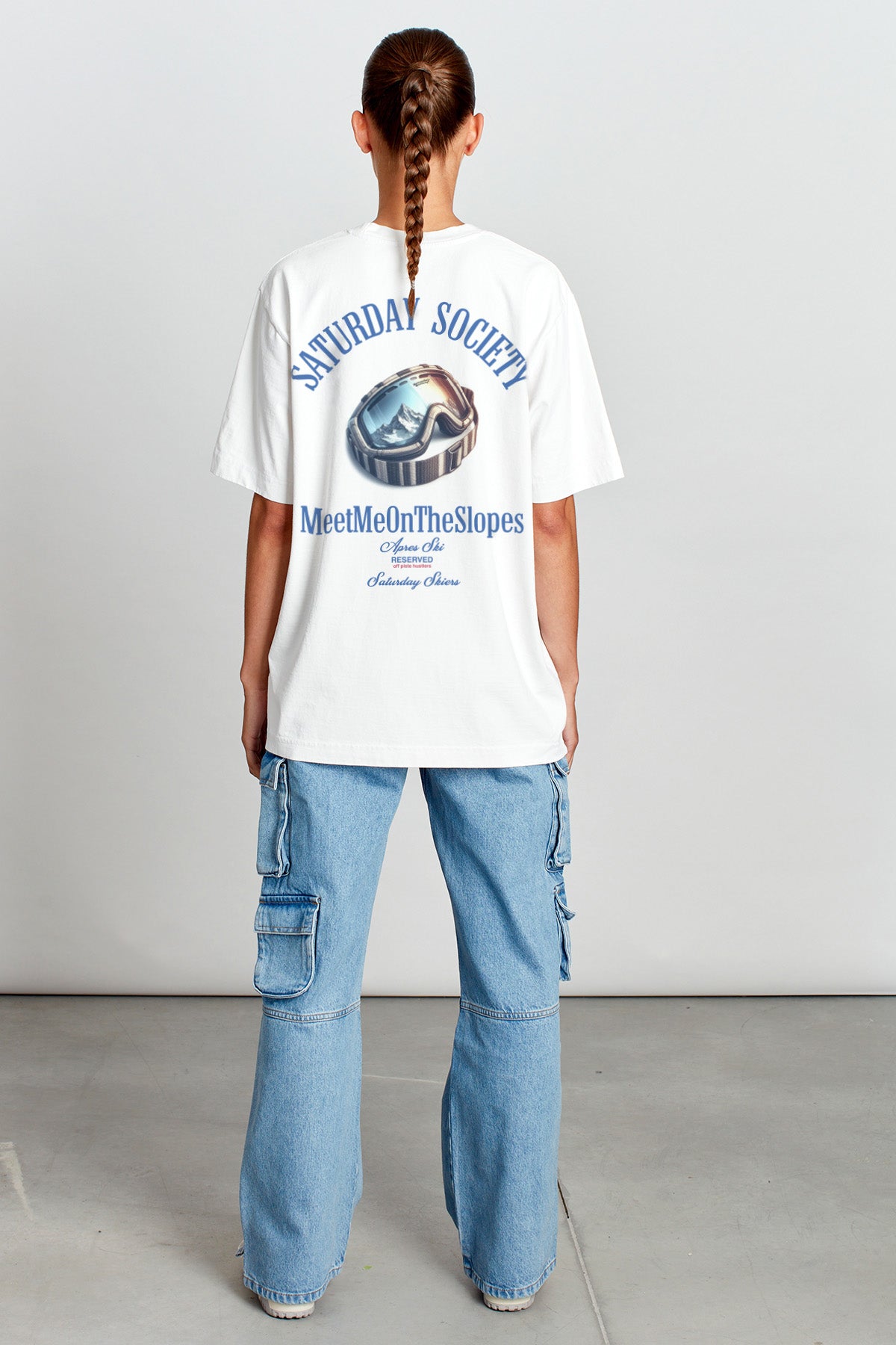 Saturday Society Meet Me On The Slopes T-shirt in Vintage White