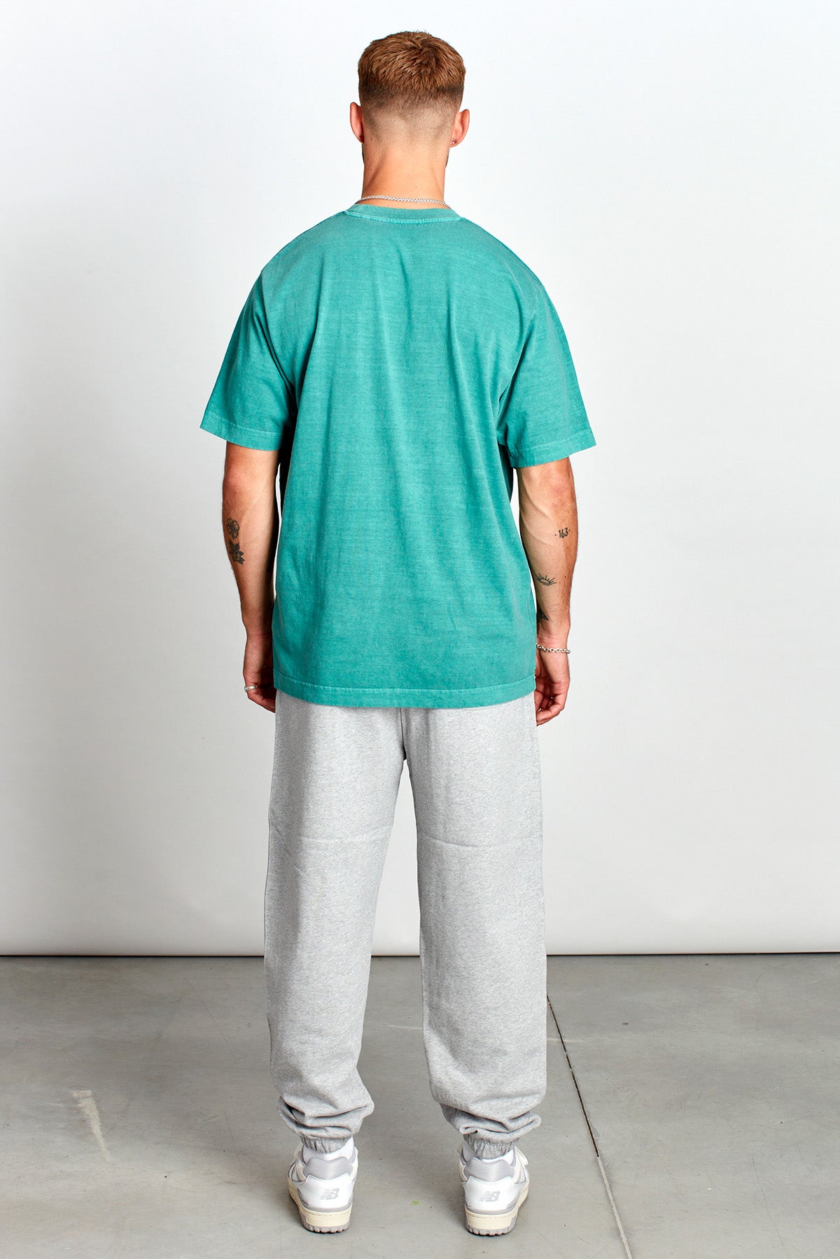 Saturday Society Minimals T-shirt in Athletic Green