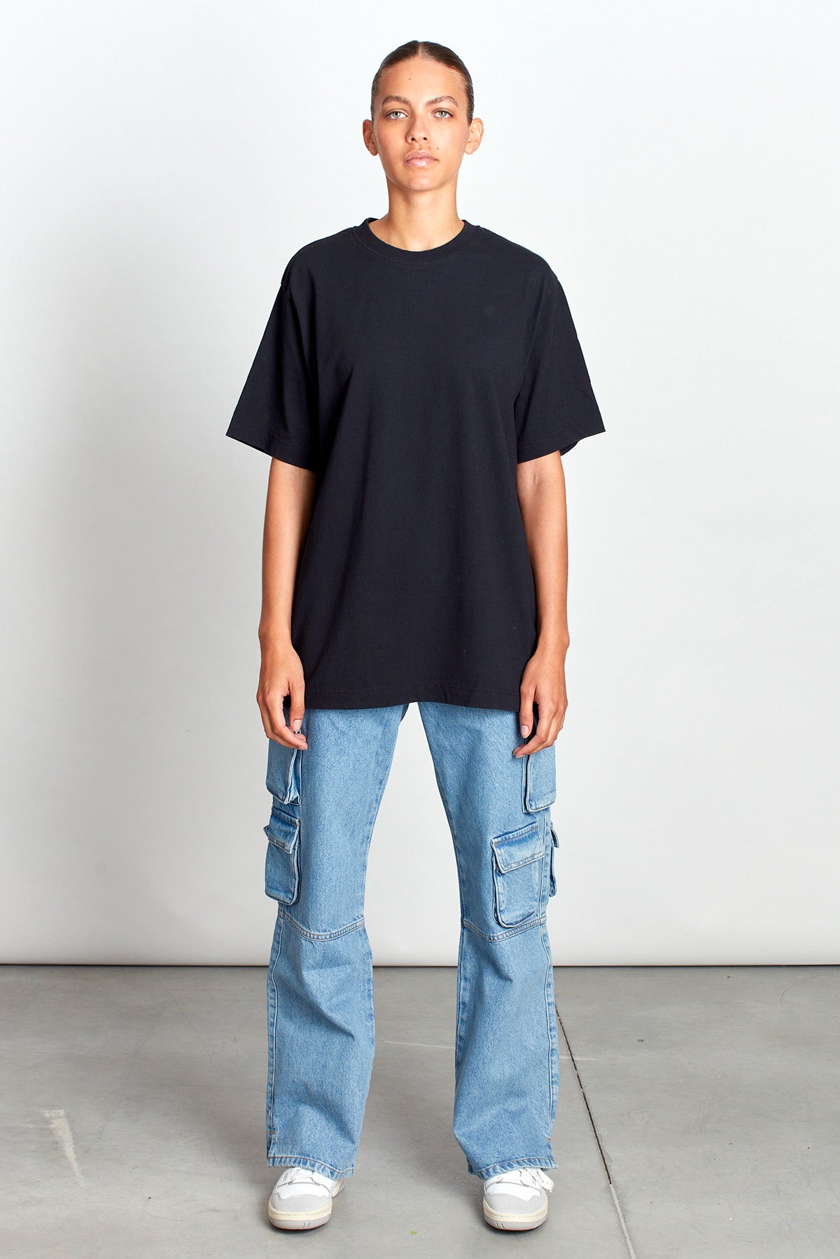 Saturday Society Minimals T-shirt in Washed Black