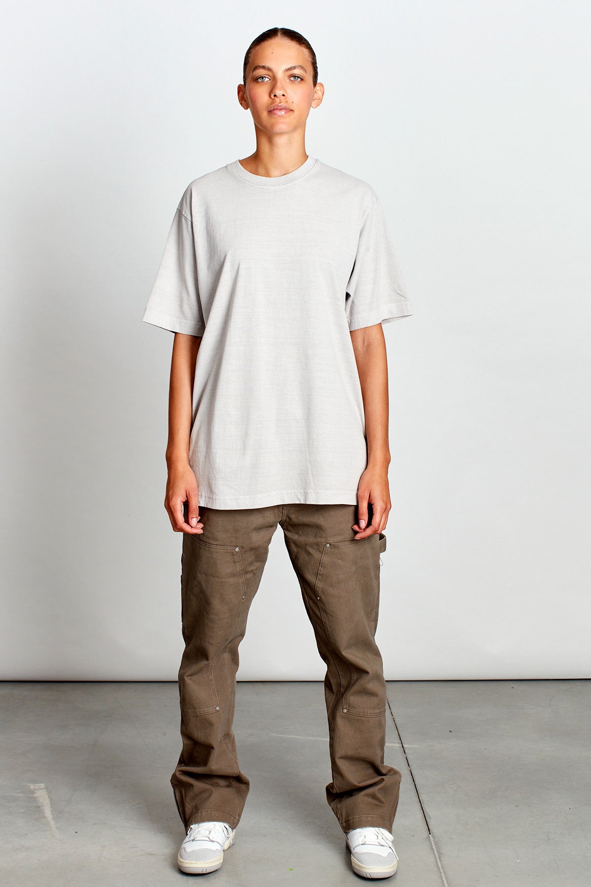 Saturday Society Minimals T-shirt in Washed Stone