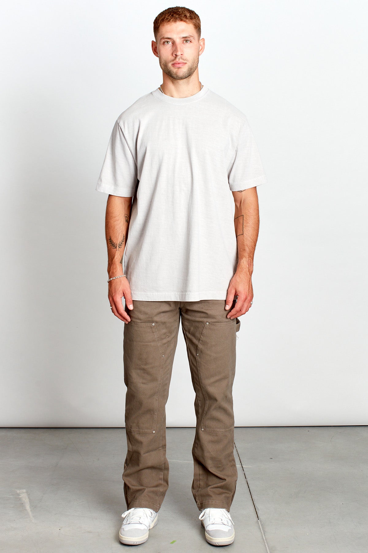 Saturday Society Minimals T-shirt in Washed Stone