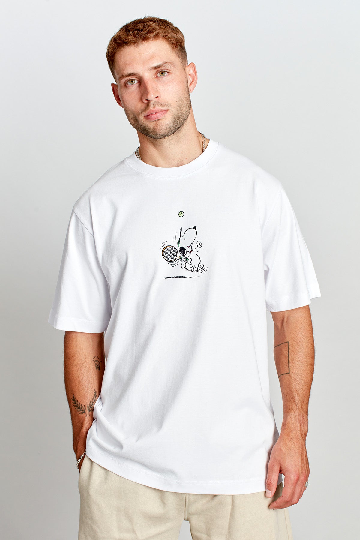 Snoopy Social Match Point T-shirt in White